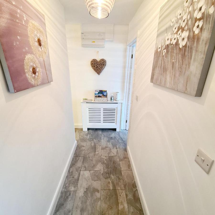 Beautiful 2 Bedroom Annexe In Popular Town Location ナーバース エクステリア 写真